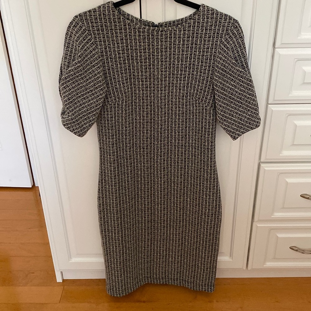 Banana Republic puff sleeve dress